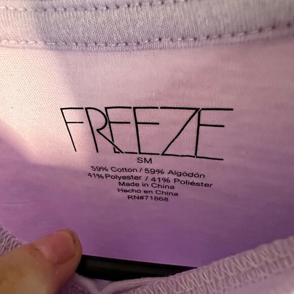 New freeze kids purple “he is risen” easter tshirt size small - Picture 4 of 4